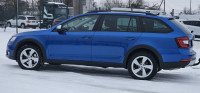 slider-img