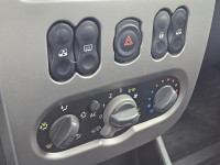 slider-img
