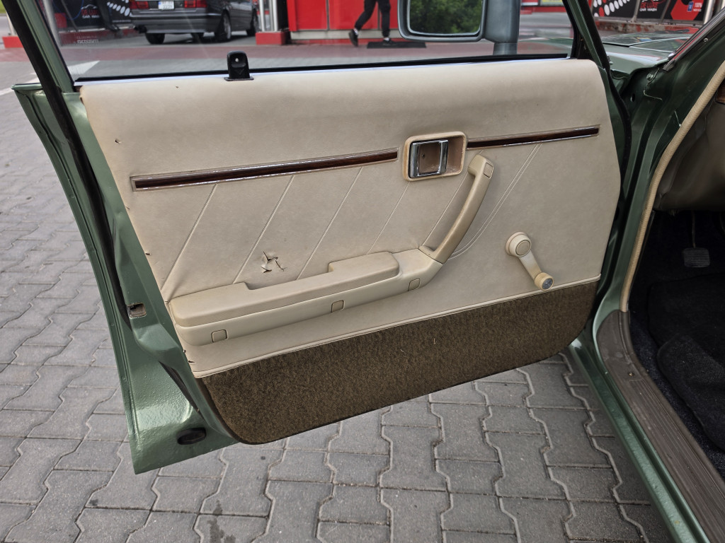slider-img
