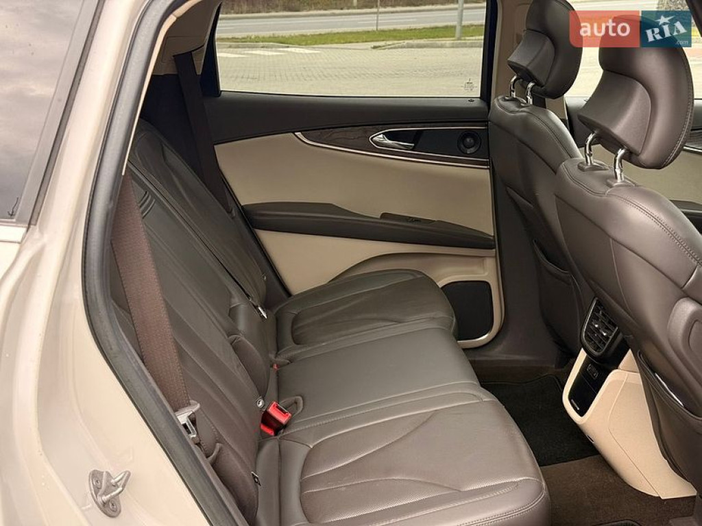 slider-img